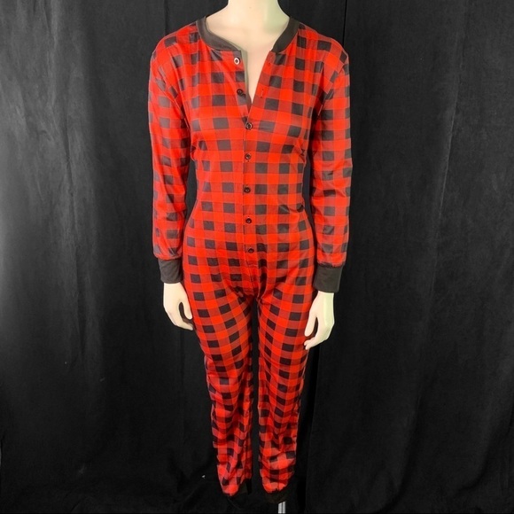 OVERALL PYJAMAS PLAID RED BLACK  BEAR CHEEKS MOM NIGHTWEAR SIZE MEDIUM - Picture 3 of 16